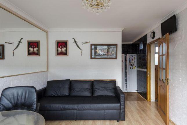 1 Bedroom Flat Close To City With Free Parking Arrangement Londres Exterior foto